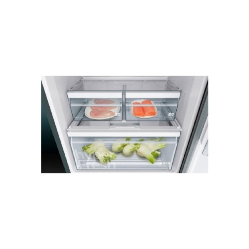 Холодильник Siemens KG49NXX306