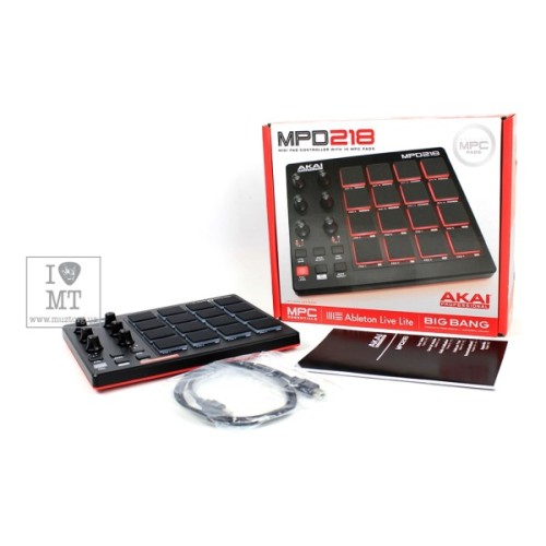 MIDI контролер Akai MPD218 (222091)