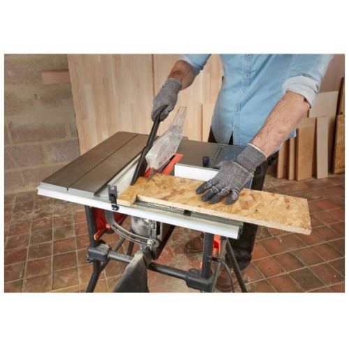 Циркулярна пила Black&Decker пильний, 1800 Вт, диск 254*30 мм, 4.800 об/мин,27,5 кг (BES720)