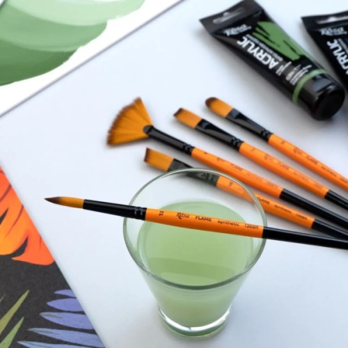 Пензлик для малювання Rosa Синтетика овальна, FLAME 1368FR, №4 (4823098534723)