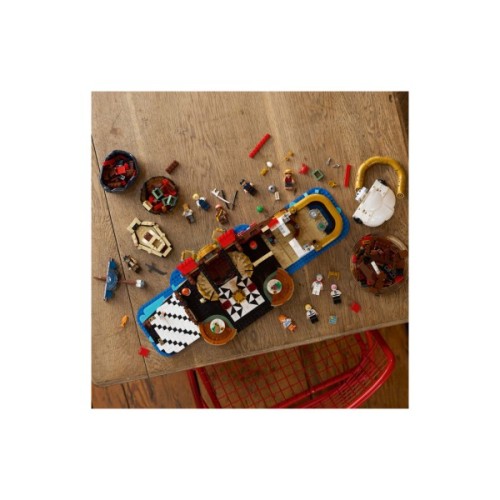 Конструктор LEGO One Piece Плавучий ресторан «Бараті» (75640-)