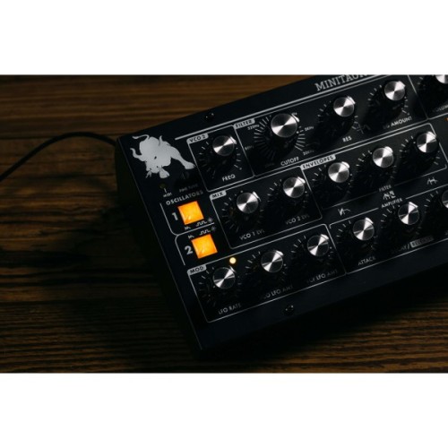 Синтезатор Moog Music Minitaur (226127)