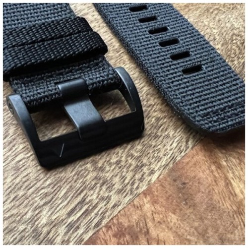 Ремінець до смарт-годинника Garmin Tactix Delta, 26mm QuickFit,Tactical Black Nylon (010-13010-00)