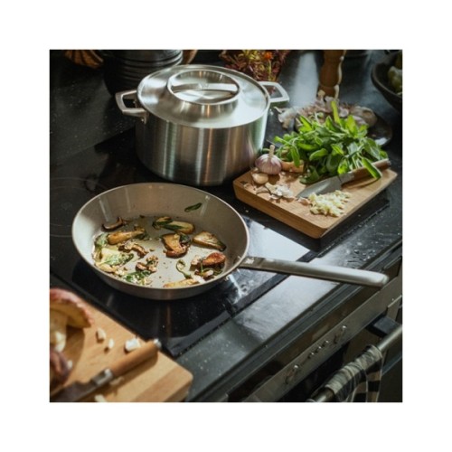 Сковорода Fiskars Norden 28 см з мінеральним покриттям (1067633)