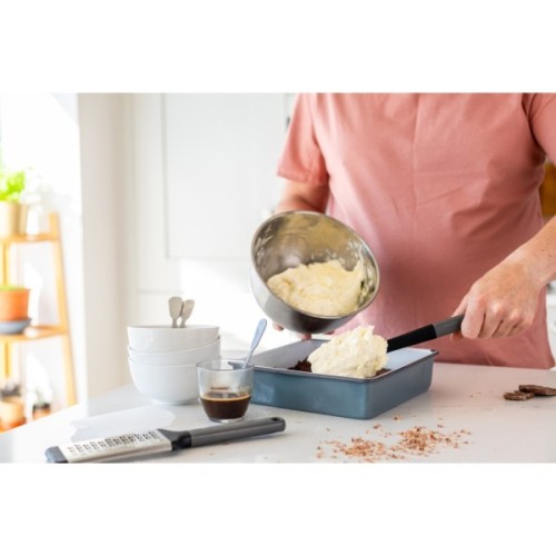 Лопатка кухонна KitchenAid Classic для тіста 30 см сірий (KHA030OHCHGG)