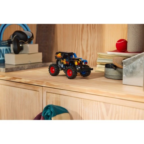 Конструктор LEGO Technic Monster Jam Grave Digger Вогонь і лід (42219)