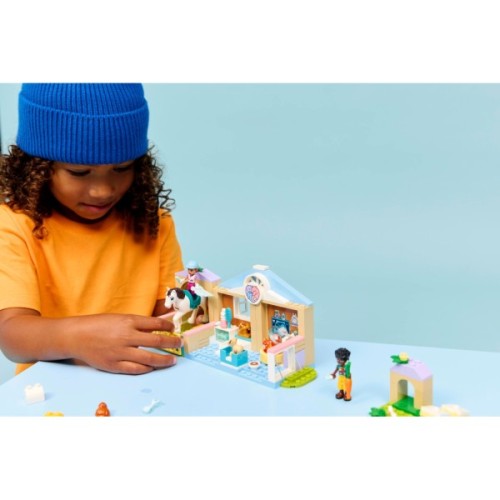 Конструктор LEGO Friends Ветеринарна клініка (42696)