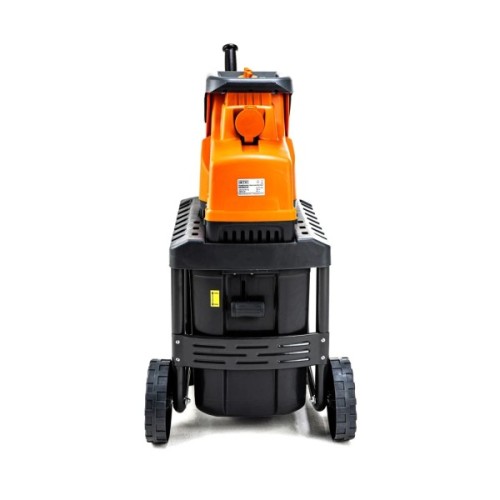 Садовий подрібнювач GTM DS2800/45, 220В, 2800Вт, до 45мм, ножі, контейнер 60л (DS2800/45)