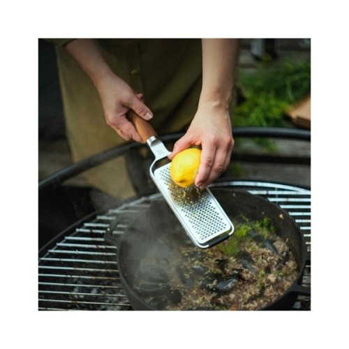 Терка Fiskars Norden дрібна (1065245)