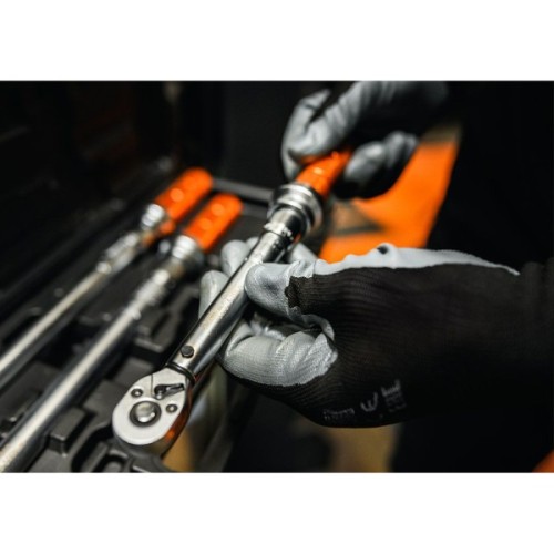 Захисні рукавиці Neo Tools поліестер з нітриловим покриттям, р.7, сіро-чорний (97-647K-7)