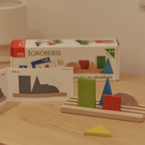 Розвиваюча іграшка Ігротеко деревяна Фігури і тіні (900606)