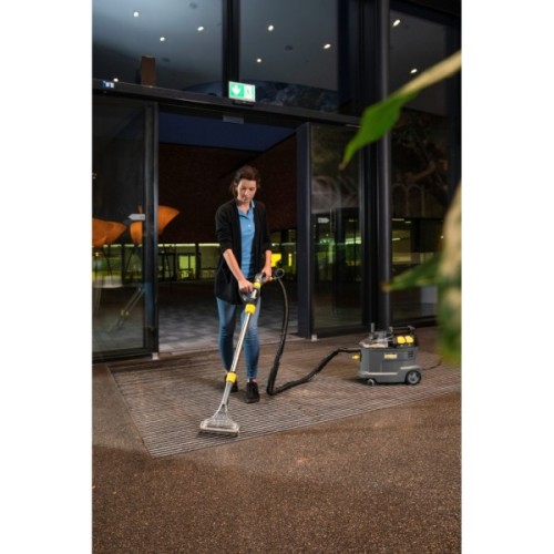 Пилосос Karcher Puzzi 8/1 Adv (1.100-241.0)