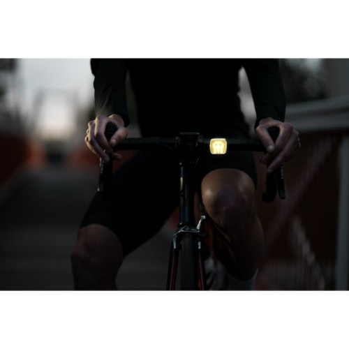 Задня велофара Knog Blinder Skull Array Rear 100 Lumens (12286)