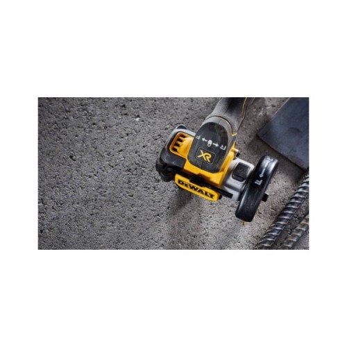 Дискова пила DeWALT 18В XR Li-lon, диск 76х10 мм, 0.94 кг (без АКБ та ЗП) (DCS438N)