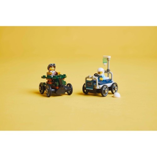 Конструктор LEGO City Літак проти лікарняного ліжка - Набір для перегонів (60459)