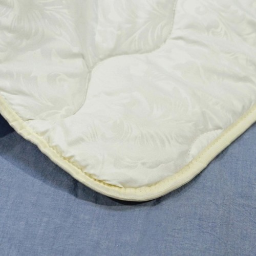 Ковдра Viluta вовняна стьобана Comfort 170х205 (ковдра_comfort_205*170)