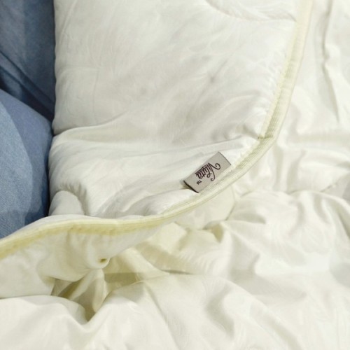 Ковдра Viluta вовняна стьобана Comfort 170х205 (ковдра_comfort_205*170)