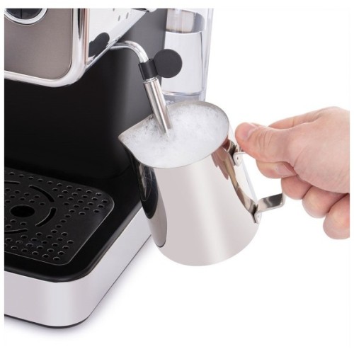 Ріжкова кавоварка еспресо Russell Hobbs 26452-56