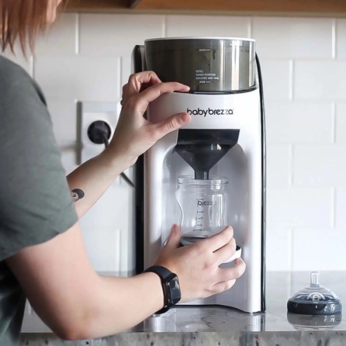 Машина для приготування дитячої суміші Baby Brezza Formula Pro Advanced (FRP0046)