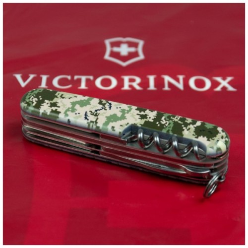 Ніж Victorinox Huntsman Army 91 мм Піксель (1.3713.3_W3940p)