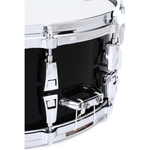 Малий барабан Yamaha Absolute Hybrid Maple Snare 14" (Solid Black) (AMS1460 SOB)