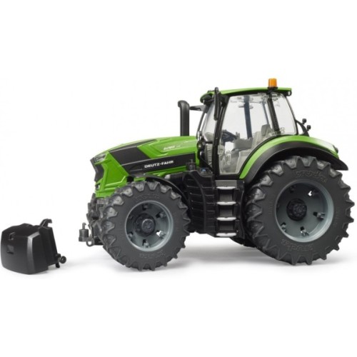 Масштабна модель автомобіля Bruder Трактор Deutz 8280 TTV (03160)