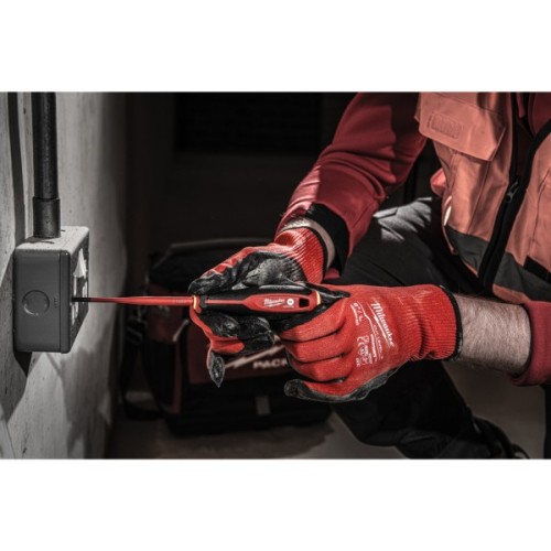 Викрутка Milwaukee тригранна діелектрична VDE SL 0.8X4X100 (4932478715)