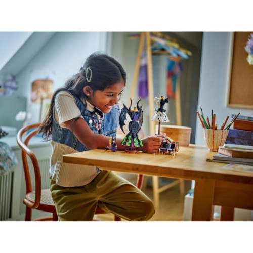 Конструктор LEGO Disney Classic Сукні Малефісенти та Лютелли де Віль (43262)