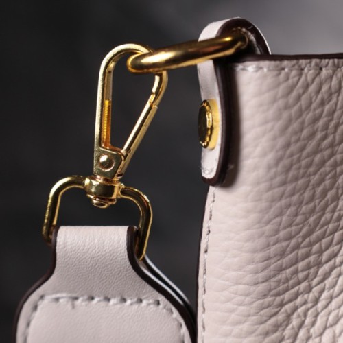 Сумка Vintage Шкіряна жіноча із застібкою ґудзиком Біла (22321)