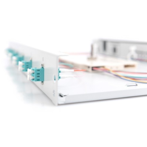 Патч-панель 1U 19", 6xLC duplex, incl, Splice Cass, OM3 Color Pigtails, Adapter Digitus (DN-96330/3)