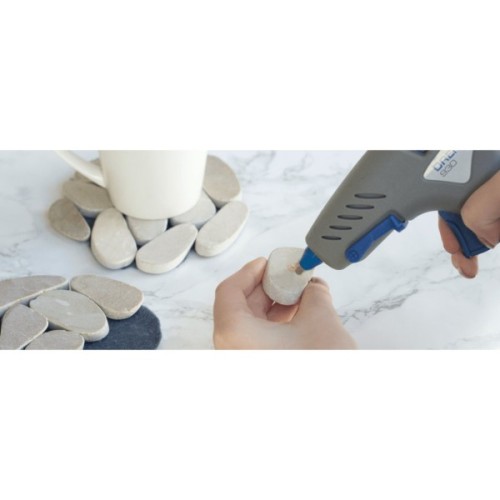 Клейовий пістолет Dremel GlueGun 930, стрижні 7мм, 105-165° 0.2кг (F.013.093.0JA)
