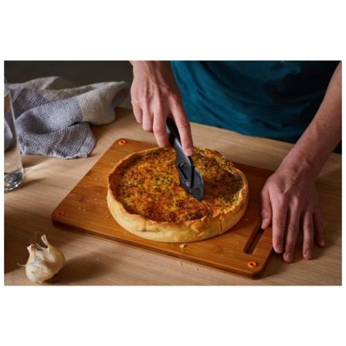 Ніж для піци Fiskars Functional Form (1019533)