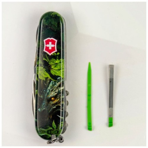 Ніж Victorinox Huntsman Zodiac 91 мм Зелений дерев'яний дракон (1.3713.3_Z3240p)