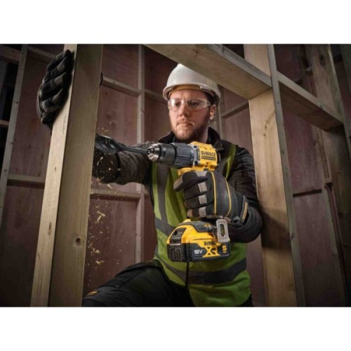 Шуруповерт DeWALT XR Li-Ion 18V, 74 Нм, 0-450/0-1650 об/хв, 1.17 кг, TSTAK (без АКБ та ЗП) (DCD799NT)