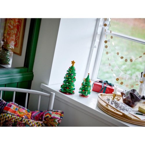 Конструктор LEGO Iconic Новорічна ялинка (40573)