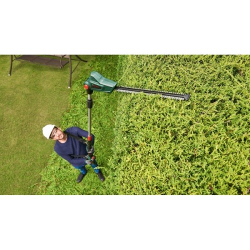 Кущоріз Bosch акумуляторний UniversalHedgePole 18 18V, 43мм, крок різу 16мм, 3.6кг (без АКБ та ЗП) (0.600.8B3.001)