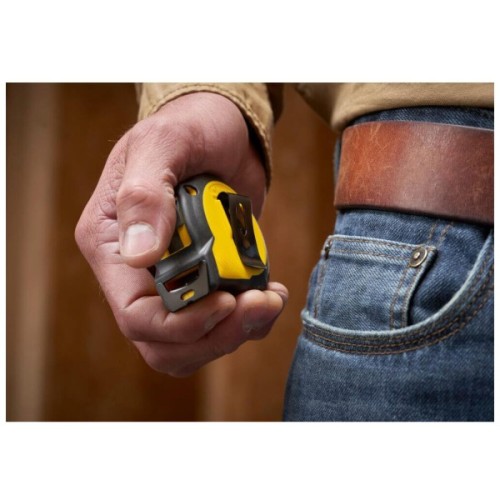 Рулетка Stanley CONTROL-LOCK, 3мх19мм, у прогумованому корпусі, з двосторонньою шкалою (STHT37230-0)