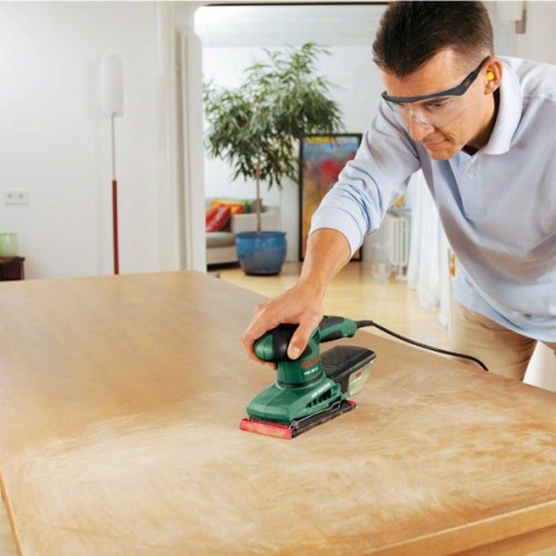 Шліфувальна машина Bosch PSS 200 AC 200Вт, платформа 93x230, 24000кол/хв, 1.6кг (0.603.340.100)