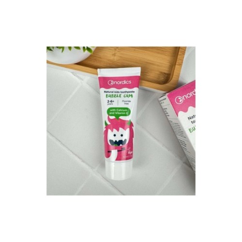 Дитяча зубна паста Nordics Kids Bubble Gum, 50 мл, 26 років, з гідроксиапатитом та кальцієм, без фтору, зі смаком жувальної (3800500324456)