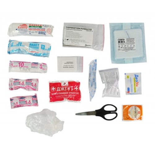 Автомобільна аптечка Poputchik згідно ТУ футляр м'який червоний 19х8х14 (02-006-М)