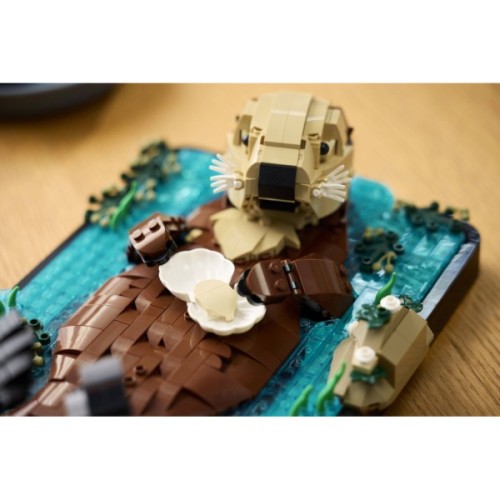 Конструктор LEGO Ideas Пливучі морські видри (21366)