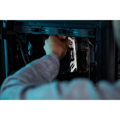 Модуль пам'яті для комп'ютера DDR5 48GB 6400 MHz Renegade Silver XMP Kingston Fury (ex.HyperX) (KF564C32RS-48)