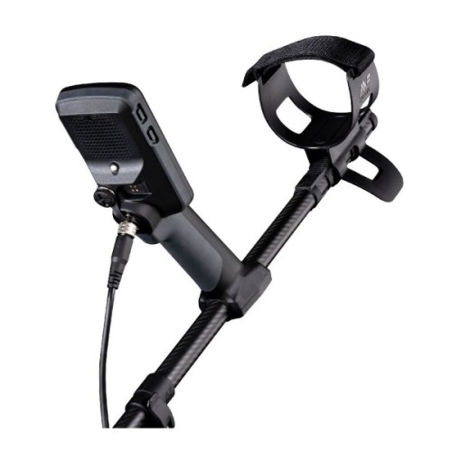 Металошукач Minelab Equinox 900