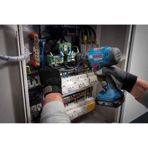 Шуруповерт Bosch GSB 183-LI 18V, 2х2Ah, 21-56Нм, 374-1815 об/хв, кейс, 1.2кг (0.601.9K9.100)