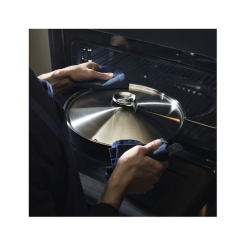 Сотейник Fiskars Taiten з кришкою 28 см (1066950)