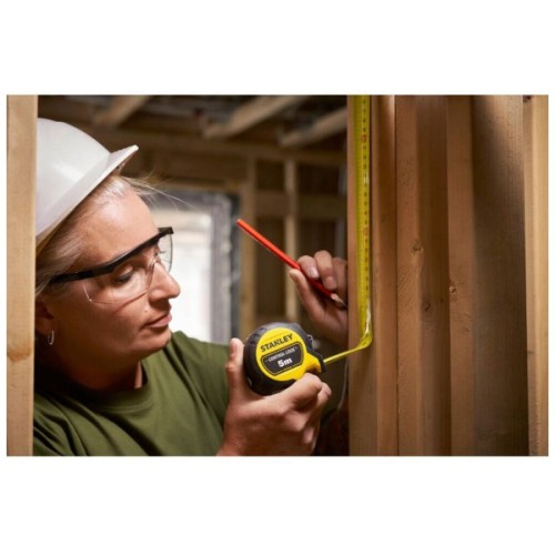 Рулетка Stanley CONTROL-LOCK, 5мх25мм, у прогумованому корпусі, з двосторонньою шкалою (STHT37231-0)