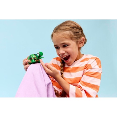 Конструктор LEGO Creator Черепаха з квіткою водяної лілії (31377)