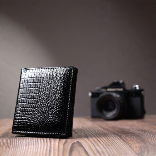 Гаманець ST Leather З натуральної лакованої шкіри Чорний (22688)