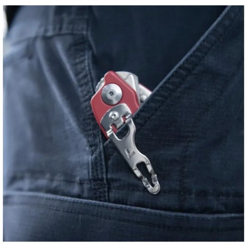Мультитул Leatherman Raptor Response Crimson (832965)