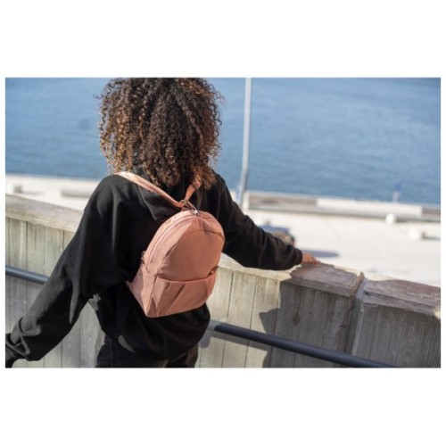 Рюкзак туристичний Pacsafe CX convertible backpack рожевий (20410340)